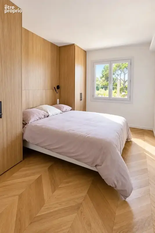 A vendre à Cannes dernier étage Superbe 3 pièces entièrement rénové - photo 3