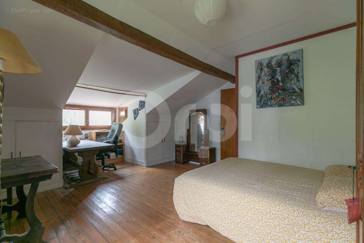 Maison à LIMEIL-BREVANNES