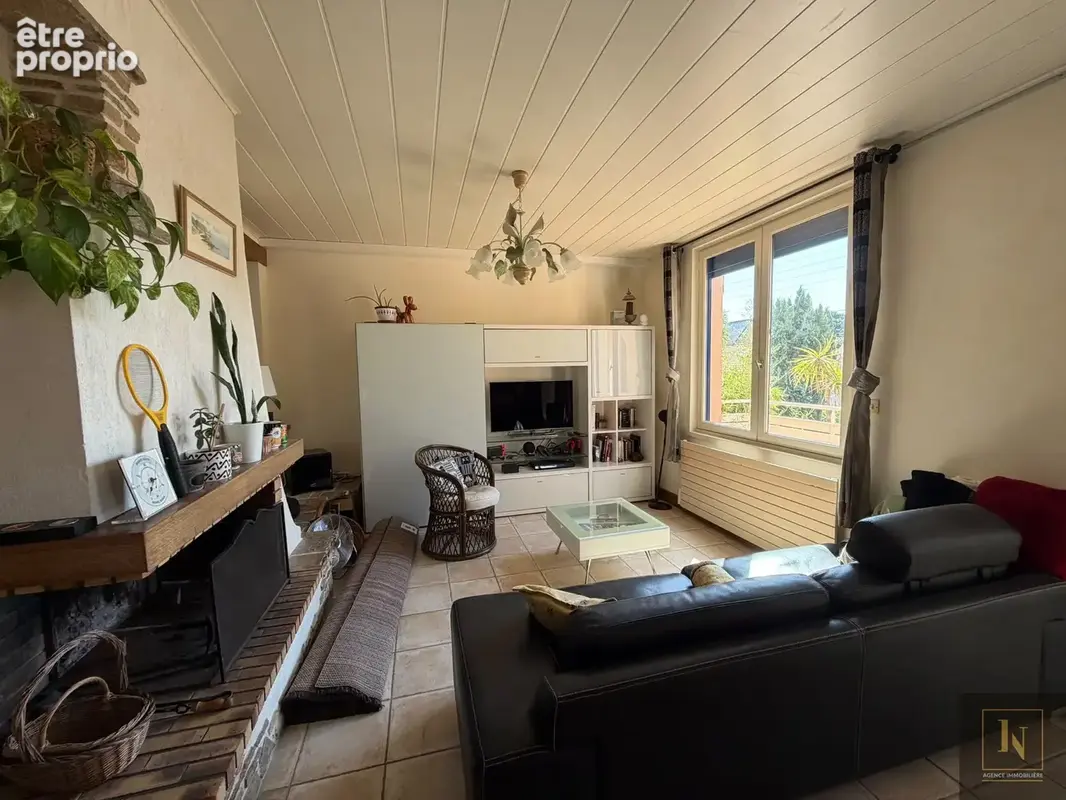 Maison 5 pièces 144m2 Sainte-Marie - photo 4