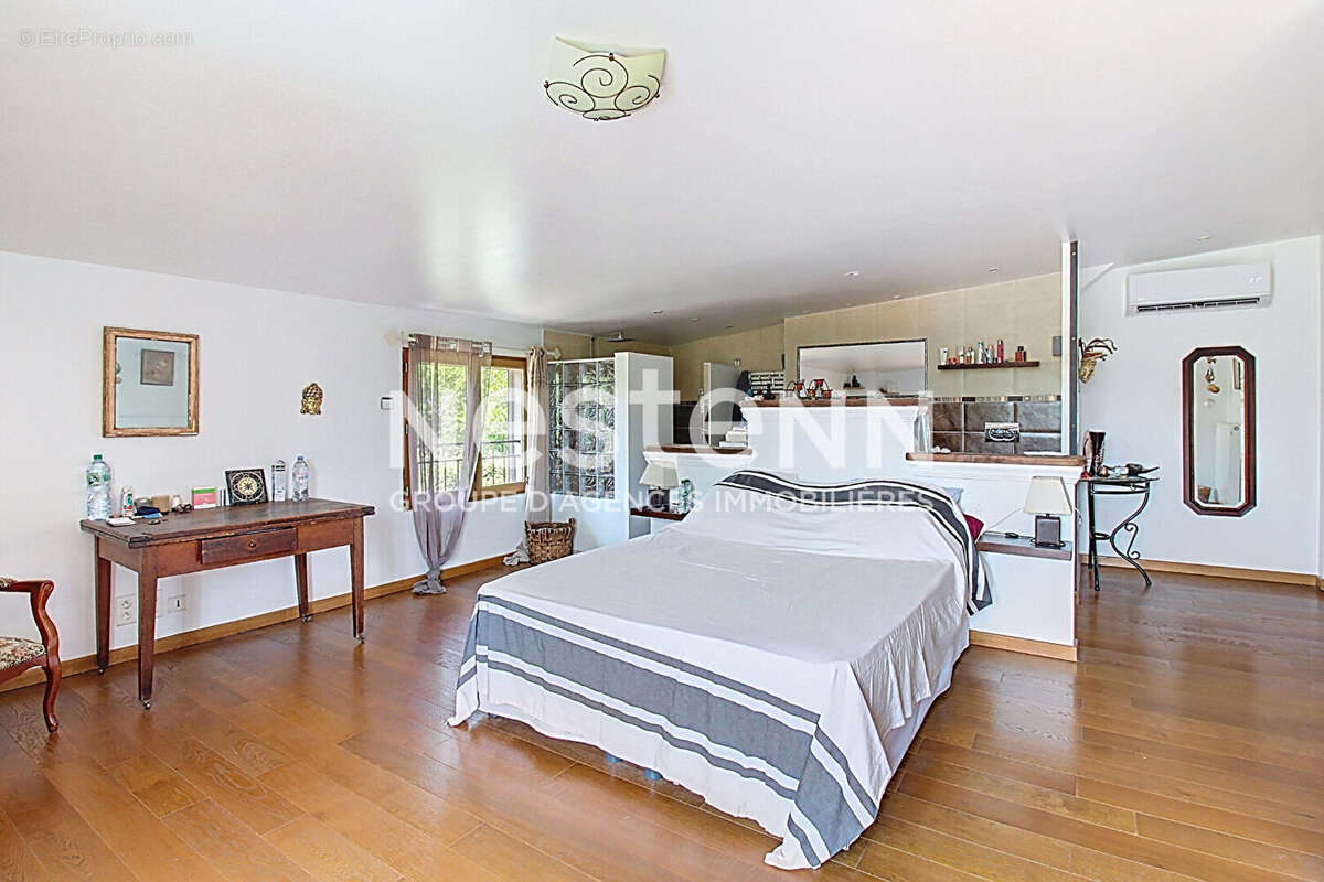 Maison à DRAGUIGNAN