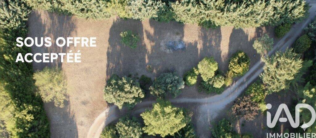 Photo 1 - Terrain à CUCURON