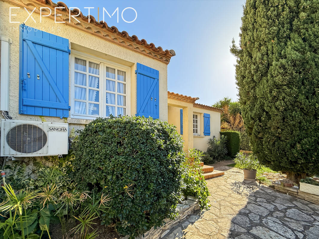 Maison à VILLENEUVE-LES-MAGUELONE