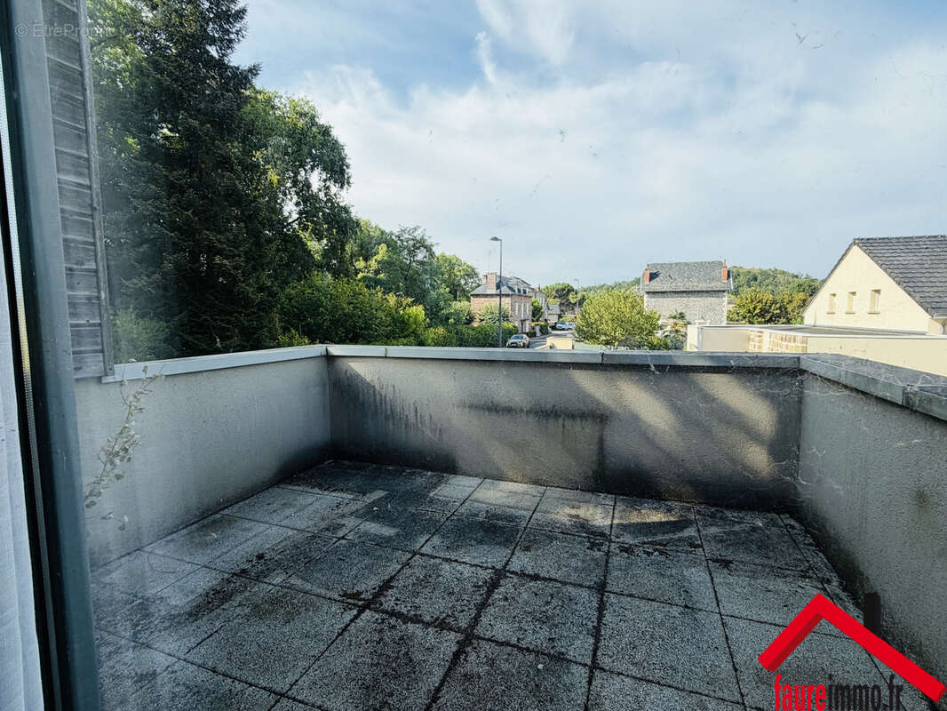 Immeuble a varetz - photo 6