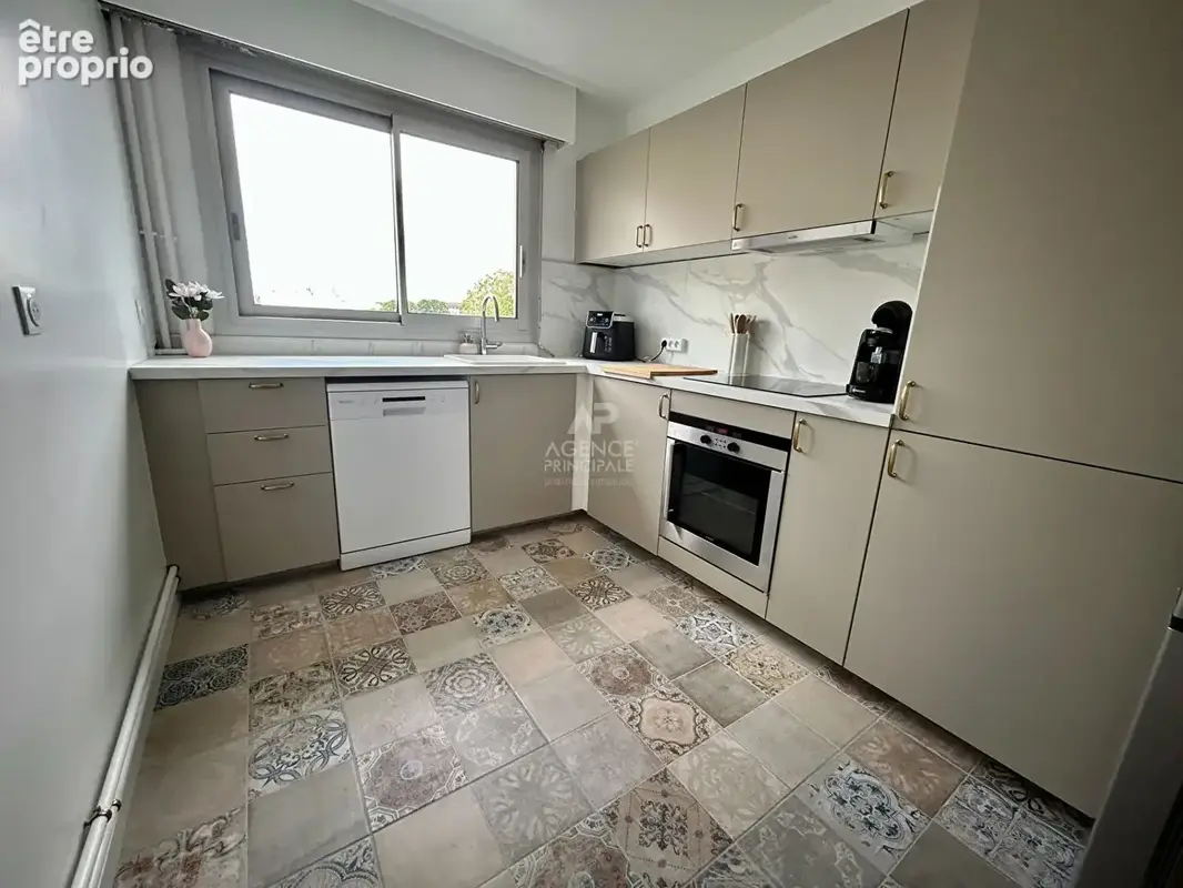 Appartement Poissy 5 pièce(s) 101m2 - photo 3