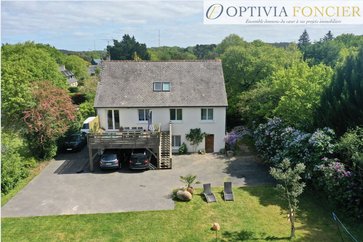 Propriété T7 1421 m2 avec sous-sol complet (100 m2) et 4 200 m2 de terrain - photo 14