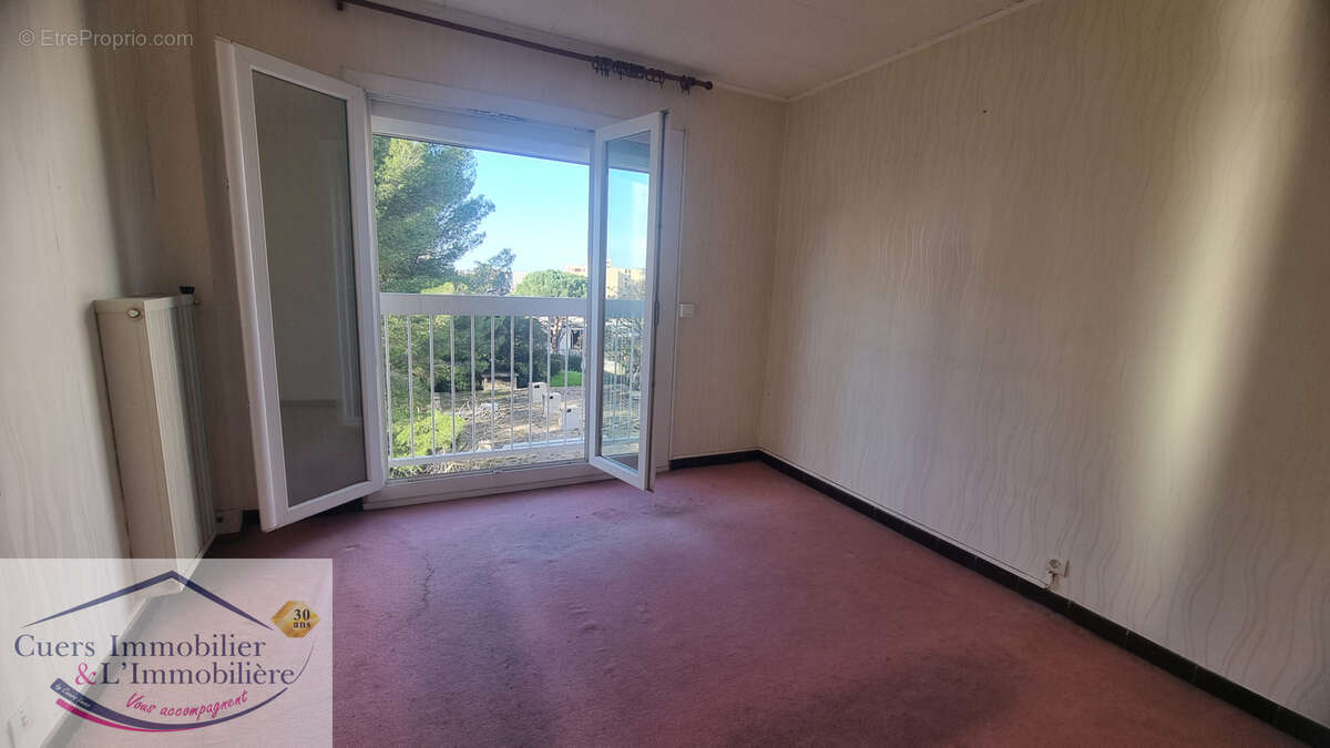 Appartement à LA VALETTE-DU-VAR
