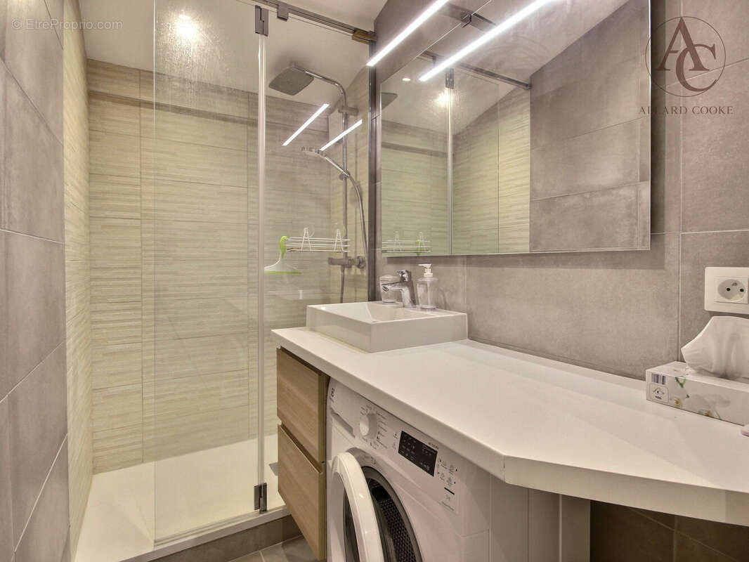 Appartement à DEMI-QUARTIER