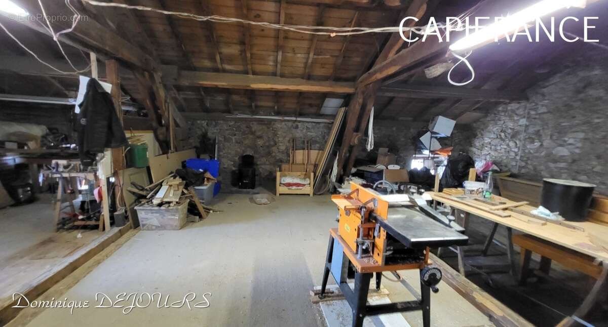 GRANDE MAISON avec piscine Idéal pour 2 familles souhaitant partager des espaces extérieurs communs ou projet de location - photo 19