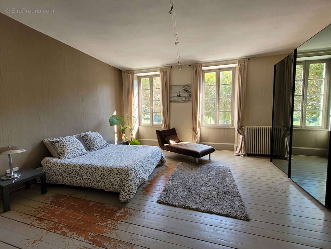 Appartement à SAINT-POURCAIN-SUR-SIOULE