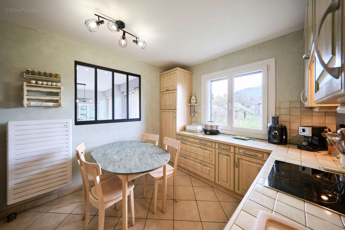 Appartement à ANNECY-LE-VIEUX