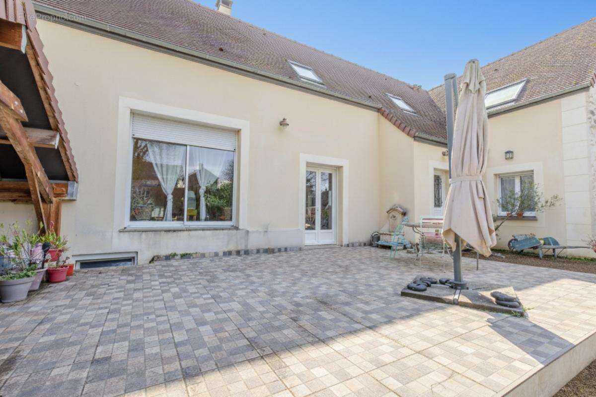 Vert - Maison à vendre avec division possible du terrain - photo 7