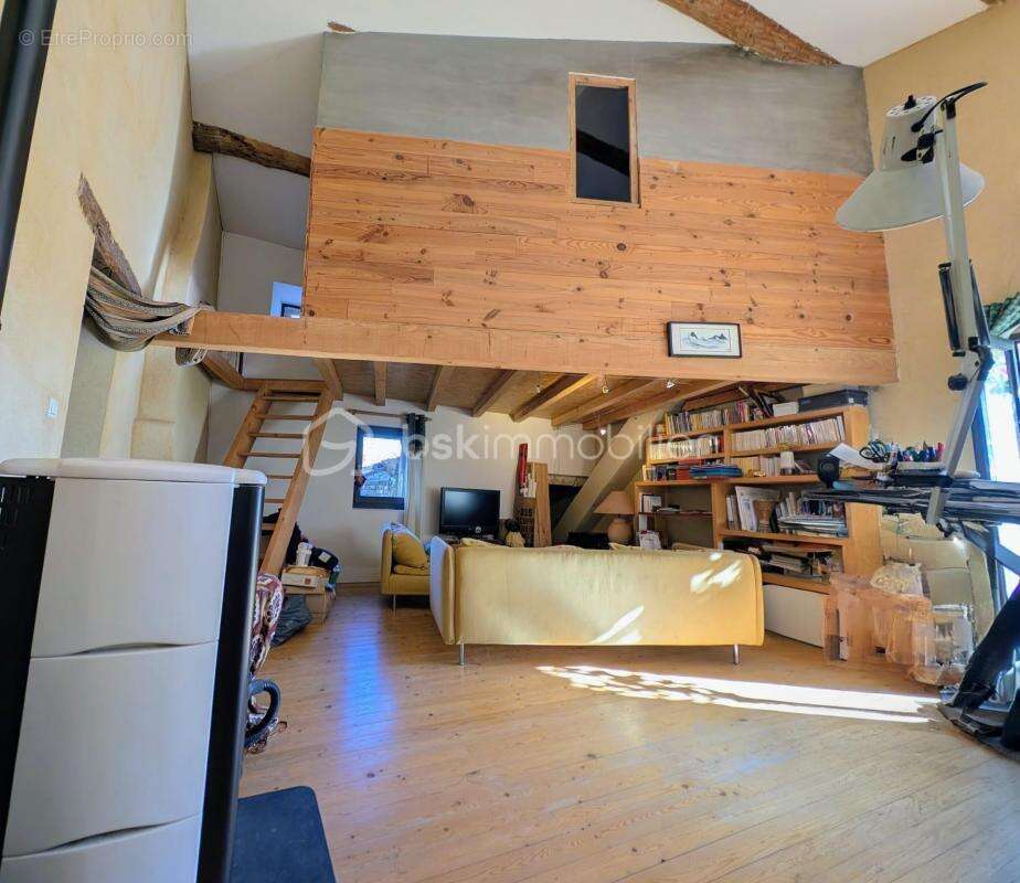 Maison à AUBUSSARGUES