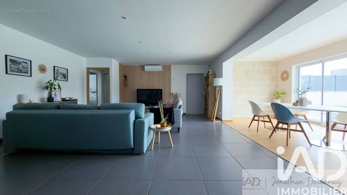 Photo 1 - Maison à TRESSES