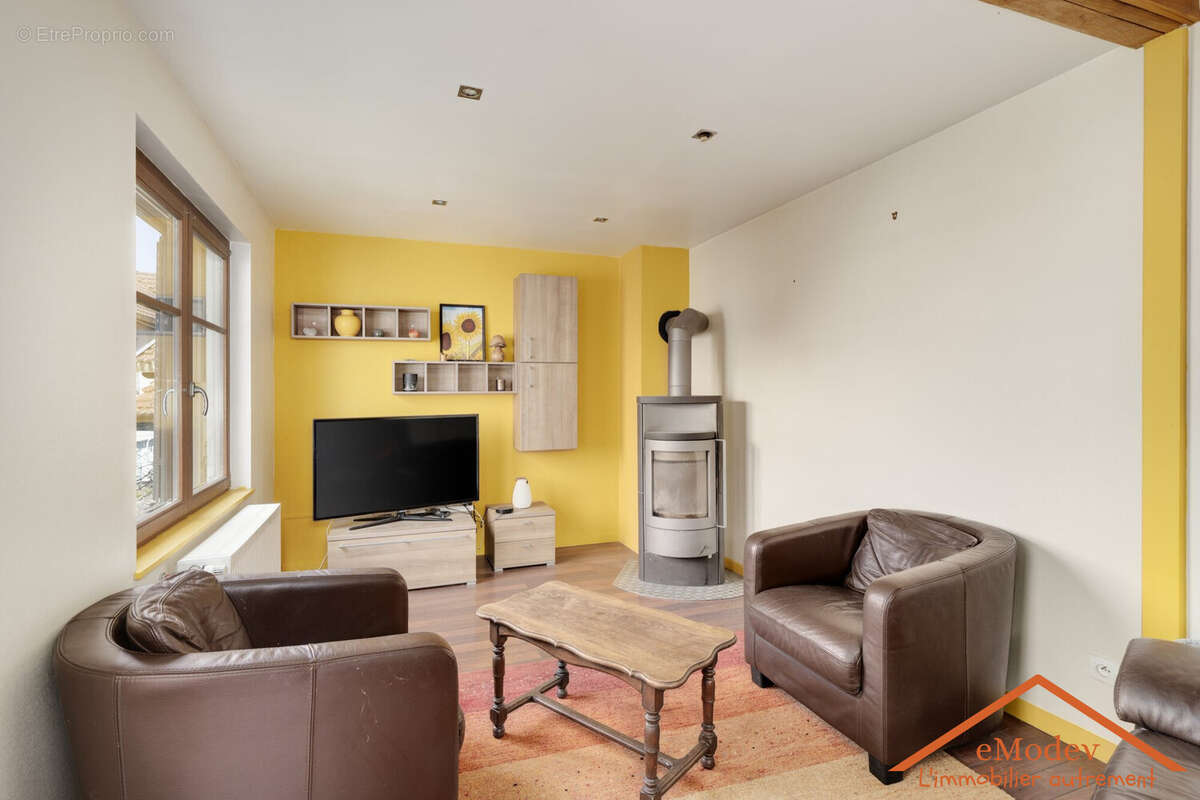 Maison à REMIREMONT