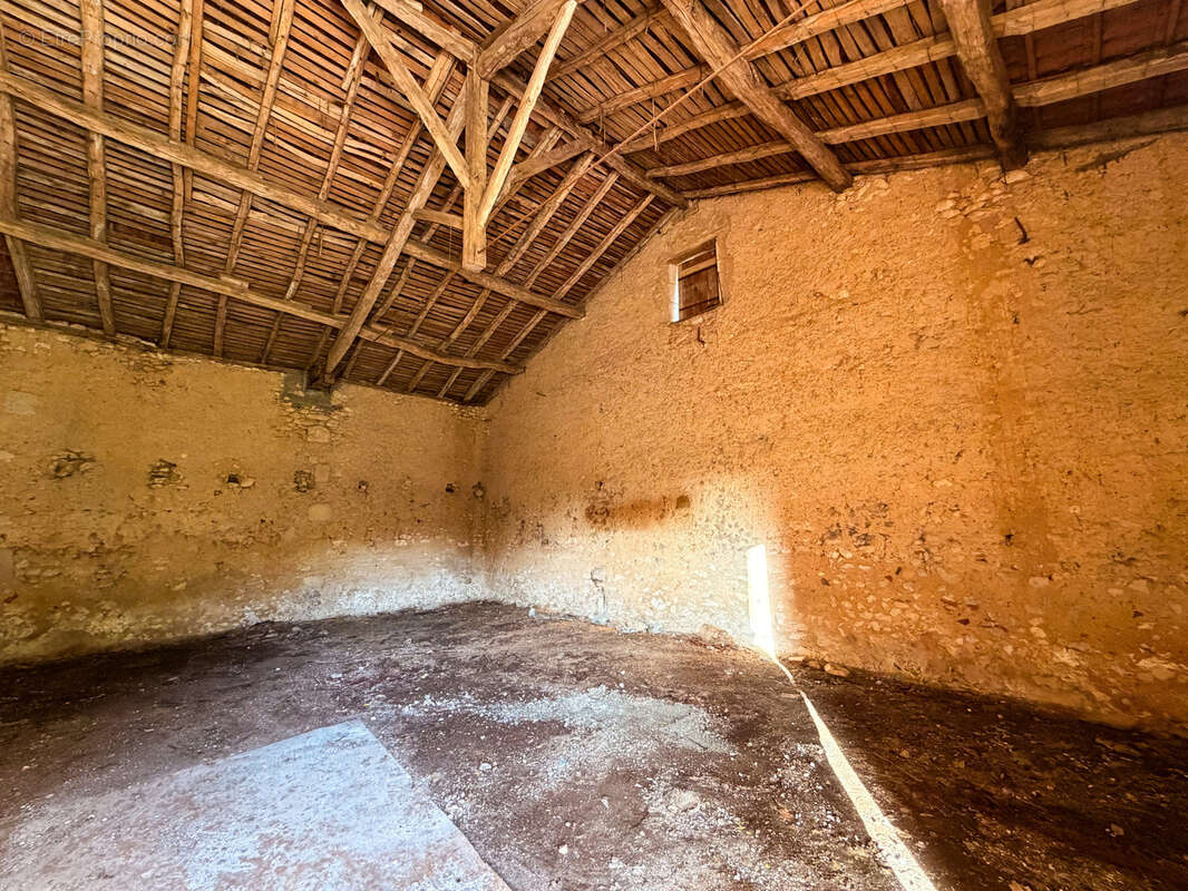 Maison à RAZAC-SUR-L'ISLE