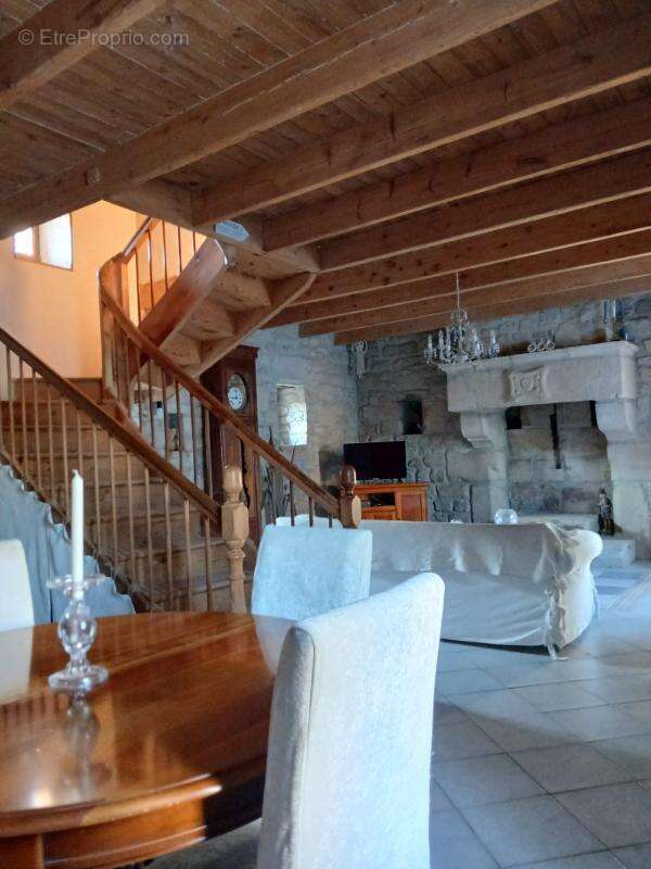 Maison à LANVOLLON