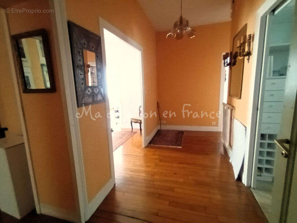 Appartement à VICHY