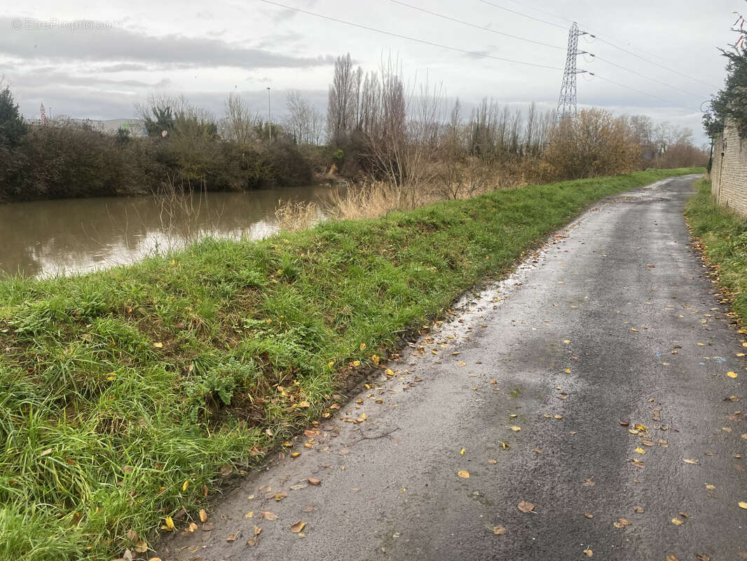 Maison à COLOMBELLES