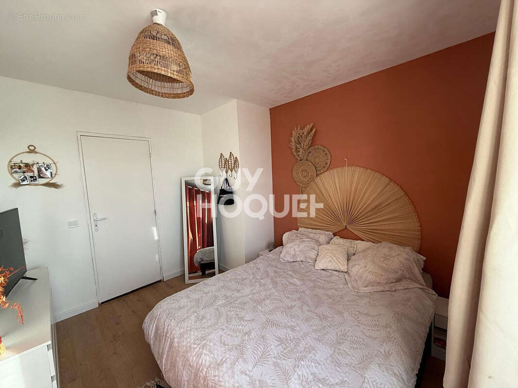 Maison à LONGUEIL-SAINTE-MARIE