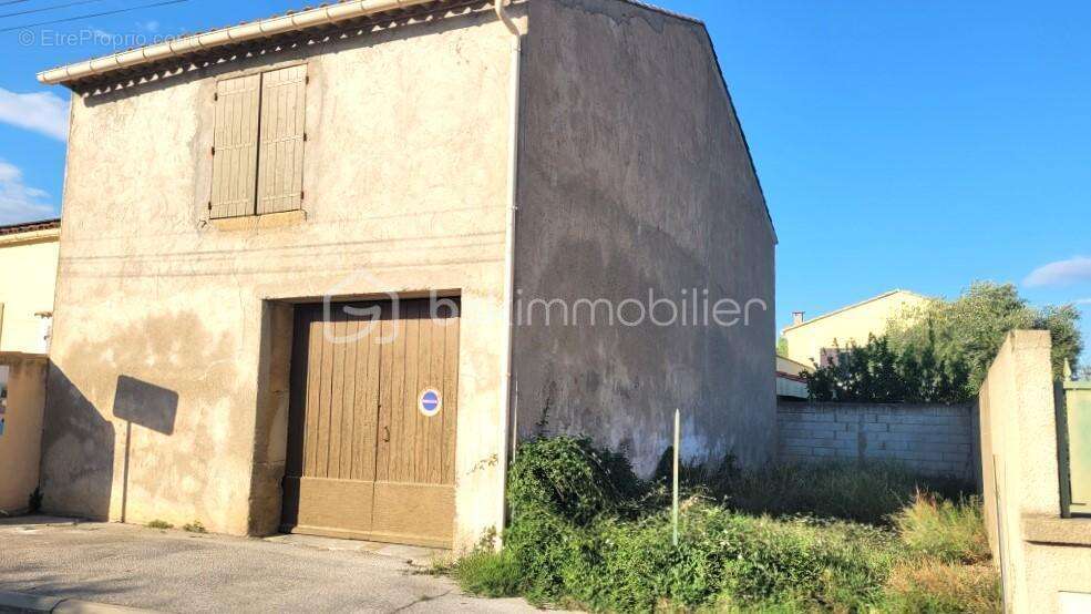 Fleury-d'aude - remise de 72 m² sur une parcelle de 183 m² - photo 4