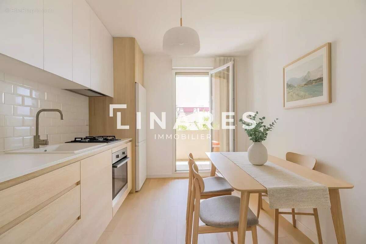 Appartement à MARSEILLE-8E