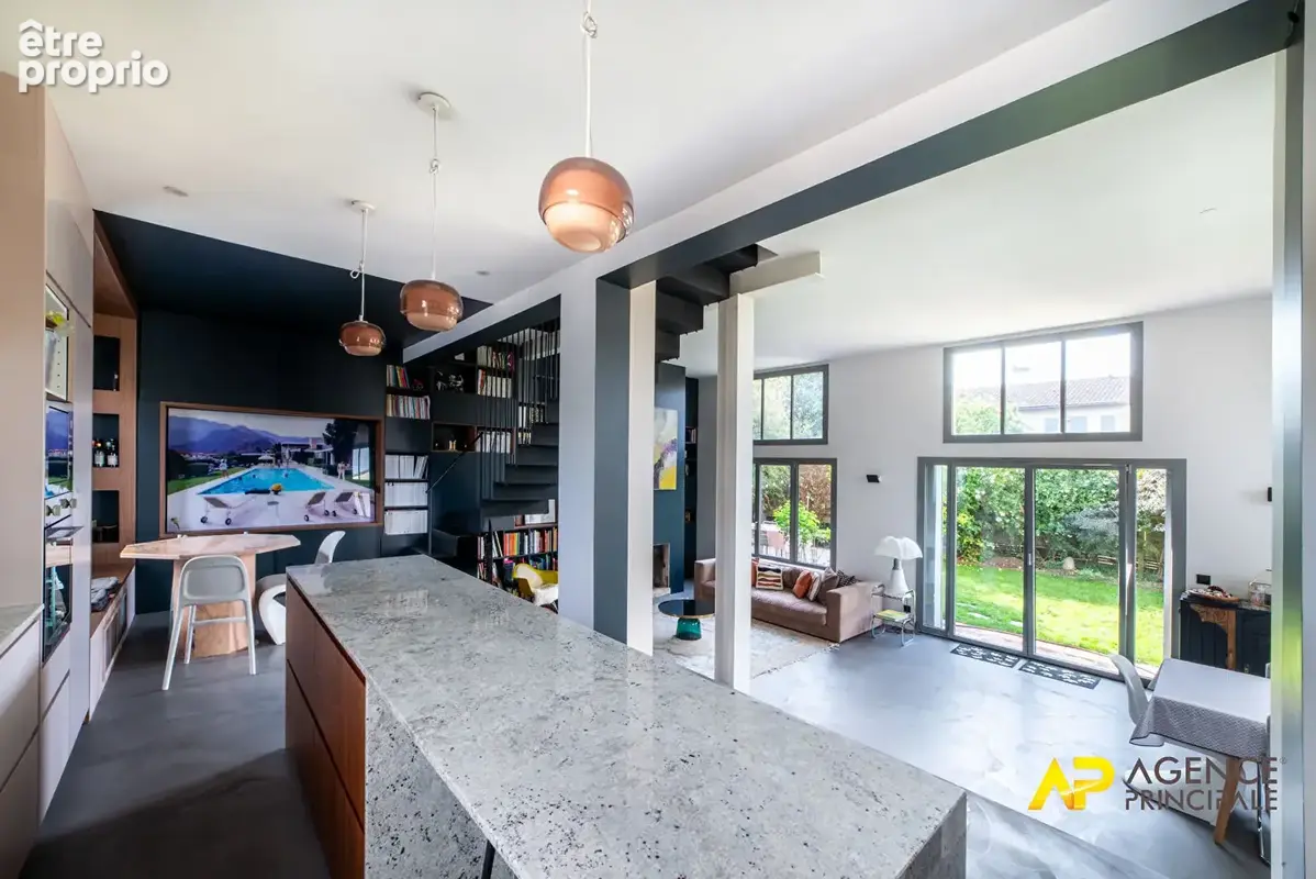 Maison de prestige à vendre à Colombes - 6 pièces, 136 m², jardin et stationnement - photo 10