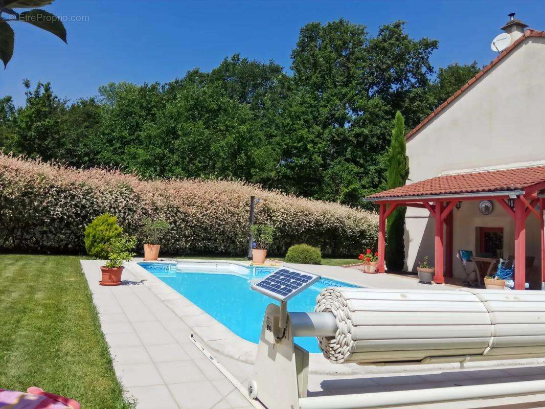 Maison à BELLERIVE-SUR-ALLIER