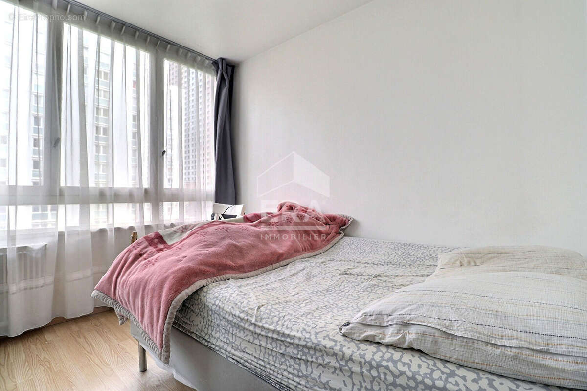 Appartement à AUBERVILLIERS