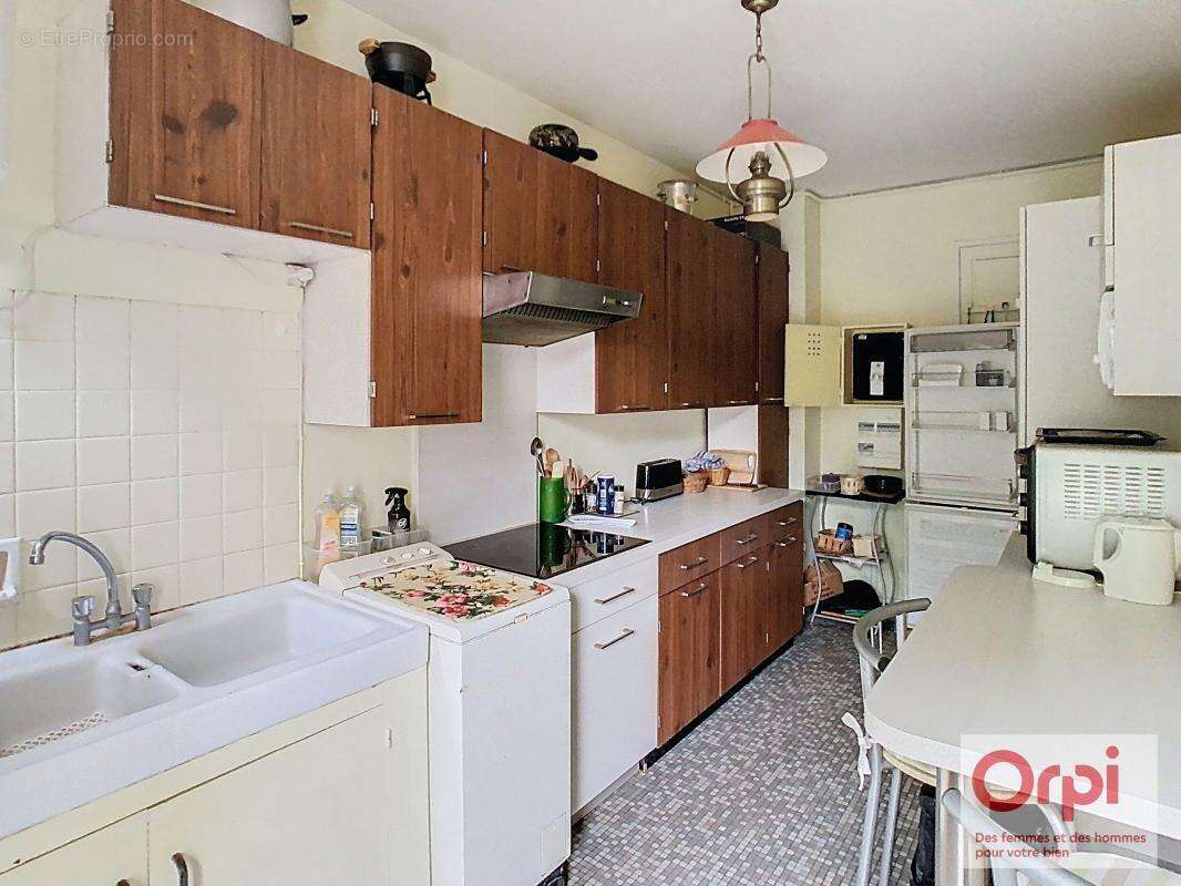 Appartement à ISSY-LES-MOULINEAUX