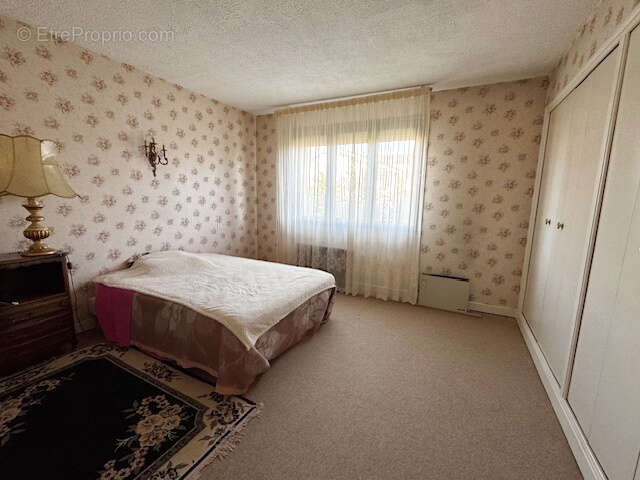 Autre à SALAISE-SUR-SANNE