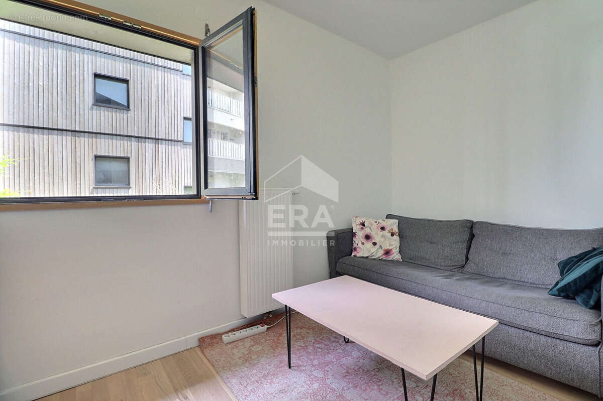 Appartement à AUBERVILLIERS