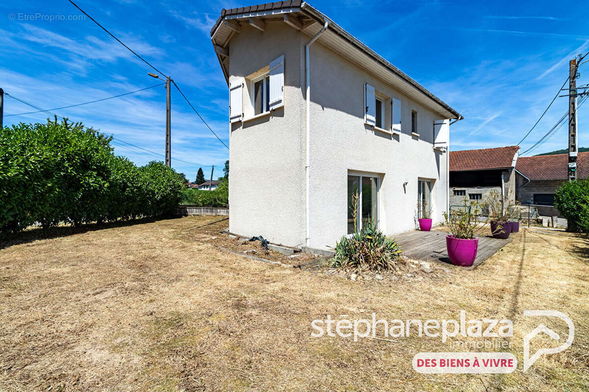 Maison Tossiat 4 pièces - photo 7
