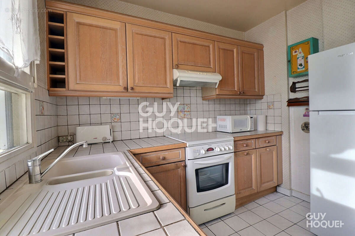 Appartement à SAINT-MICHEL-SUR-ORGE