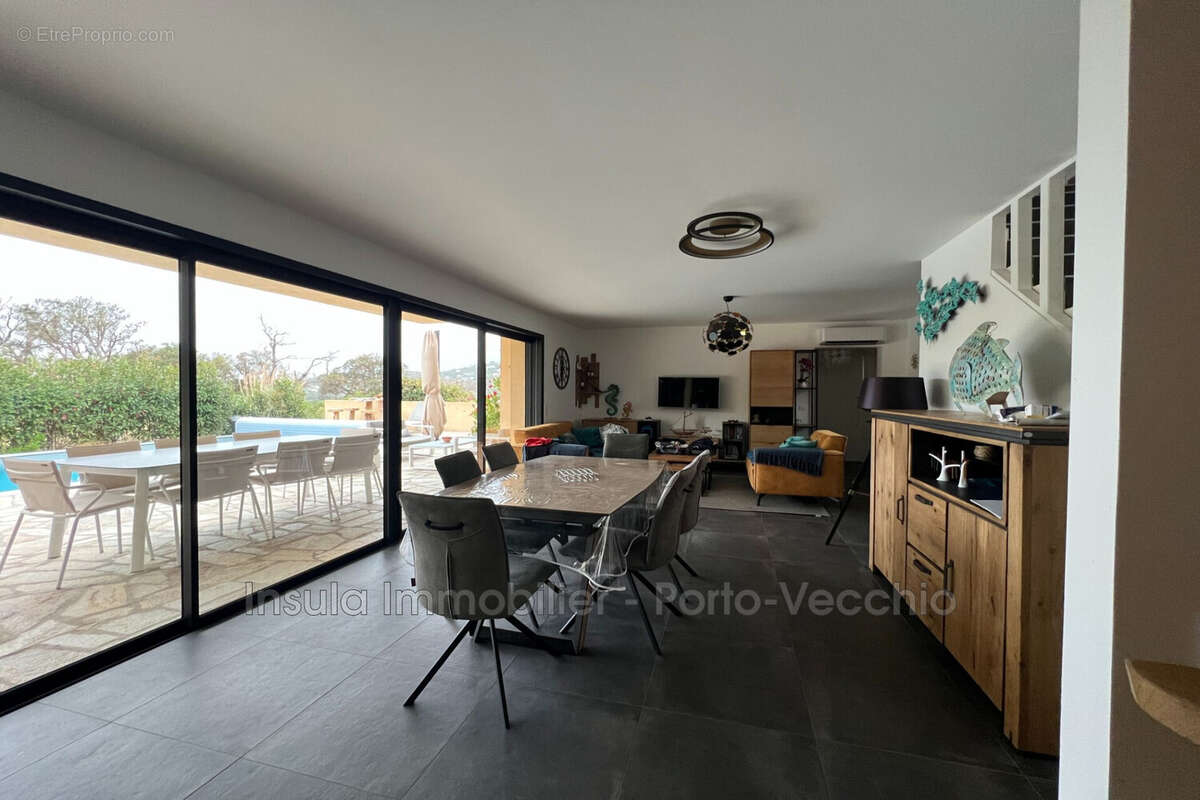 Maison à PORTO-VECCHIO