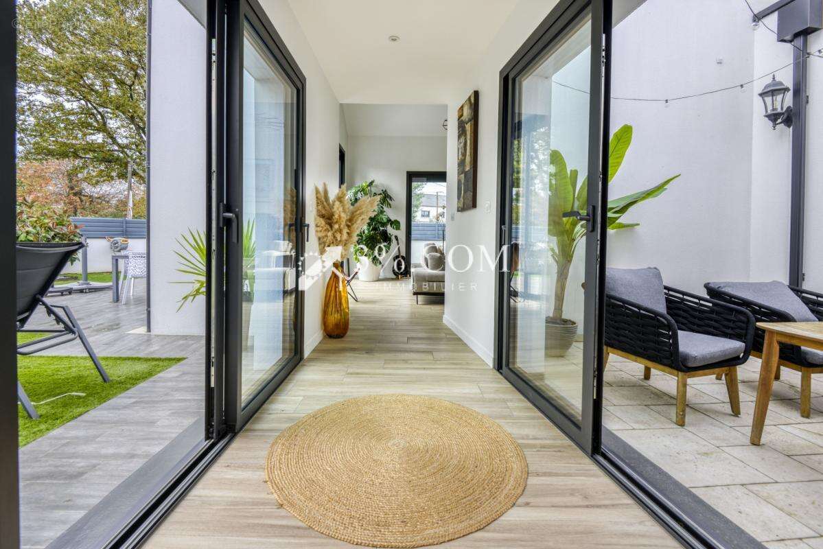 Maison à LA CHAPELLE-SUR-ERDRE