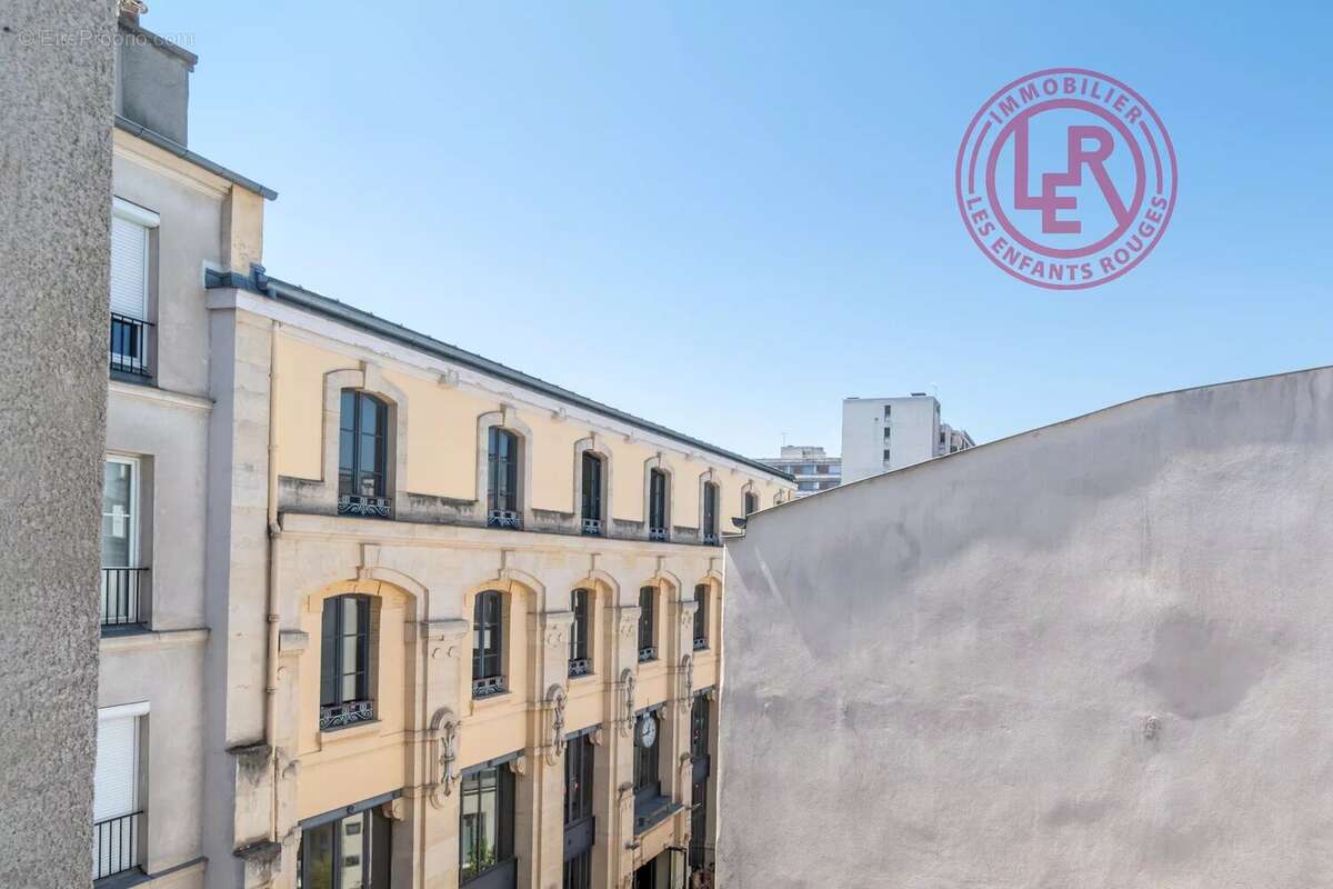 Appartement à PARIS-11E