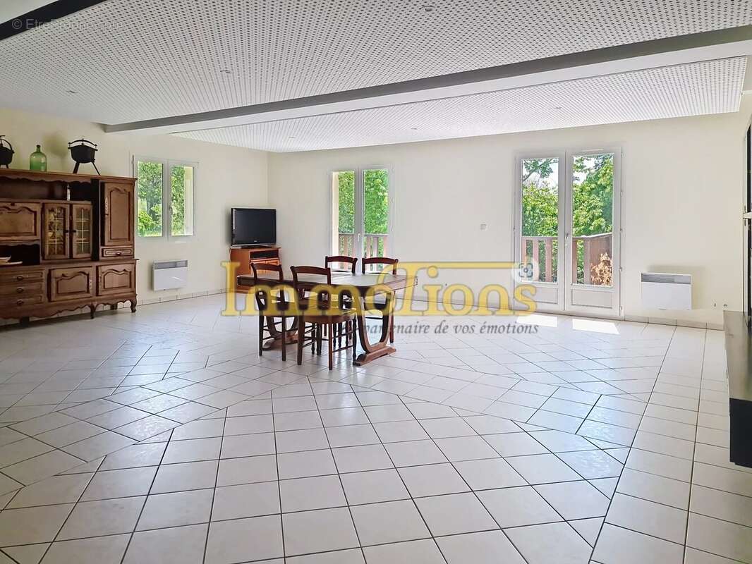 Maison à NOTRE-DAME-DE-L&#039;OSIER