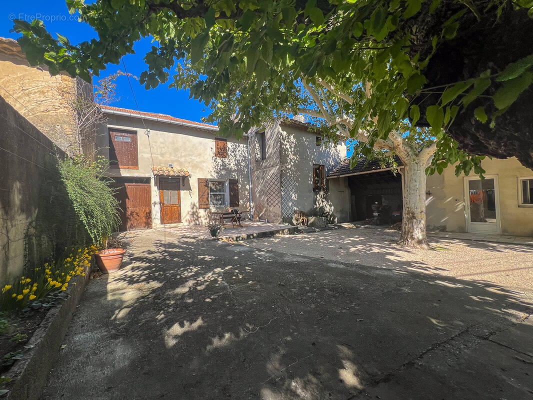 Maison à SERIGNAN-DU-COMTAT