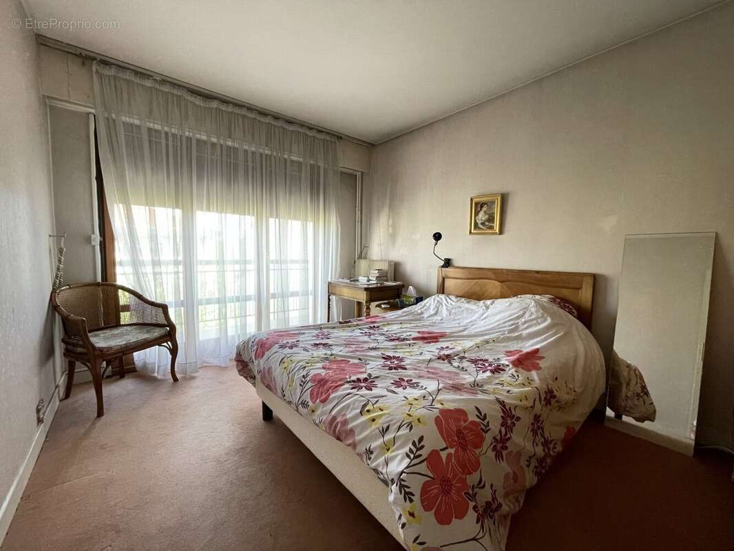 Appartement à FONTENAY-SOUS-BOIS