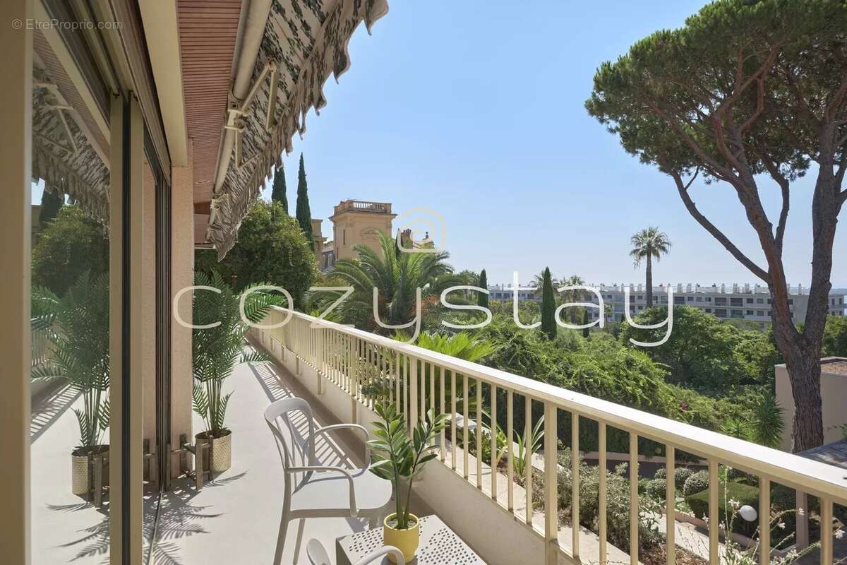 5 pièces d’exception, vue mer, 2 parkings, Cannes Californie - photo 4