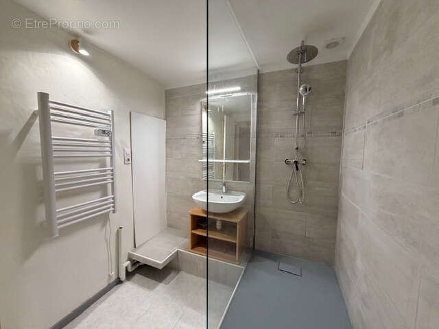 Appartement de charme entièrement rénové au cœur d’Embrun - photo 15