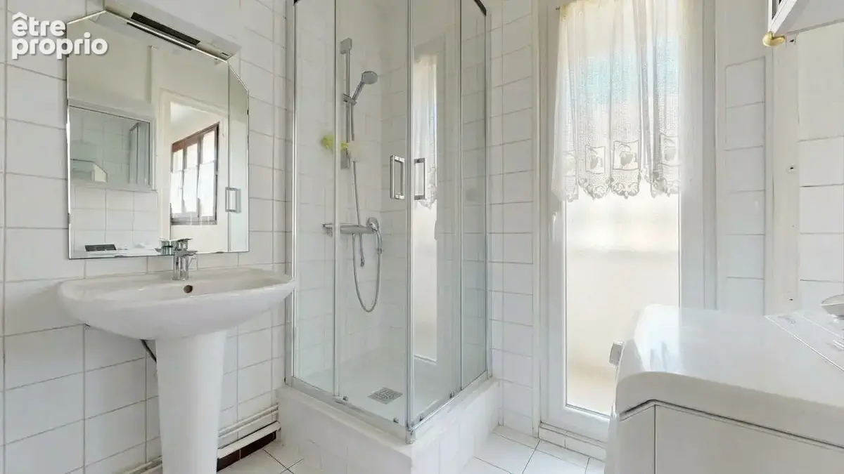 Appartement 3 pièces 67 m² à vendre à Villeurbanne (69100) - photo 9