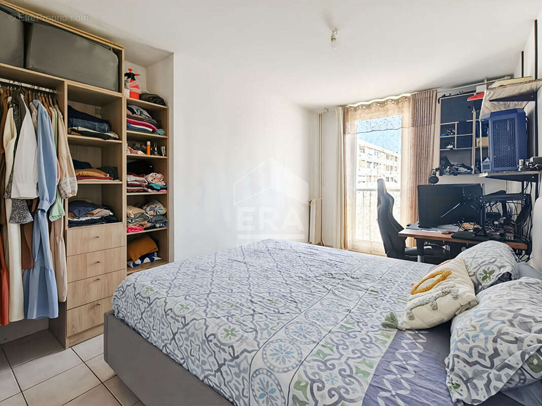 Appartement à MARIGNANE