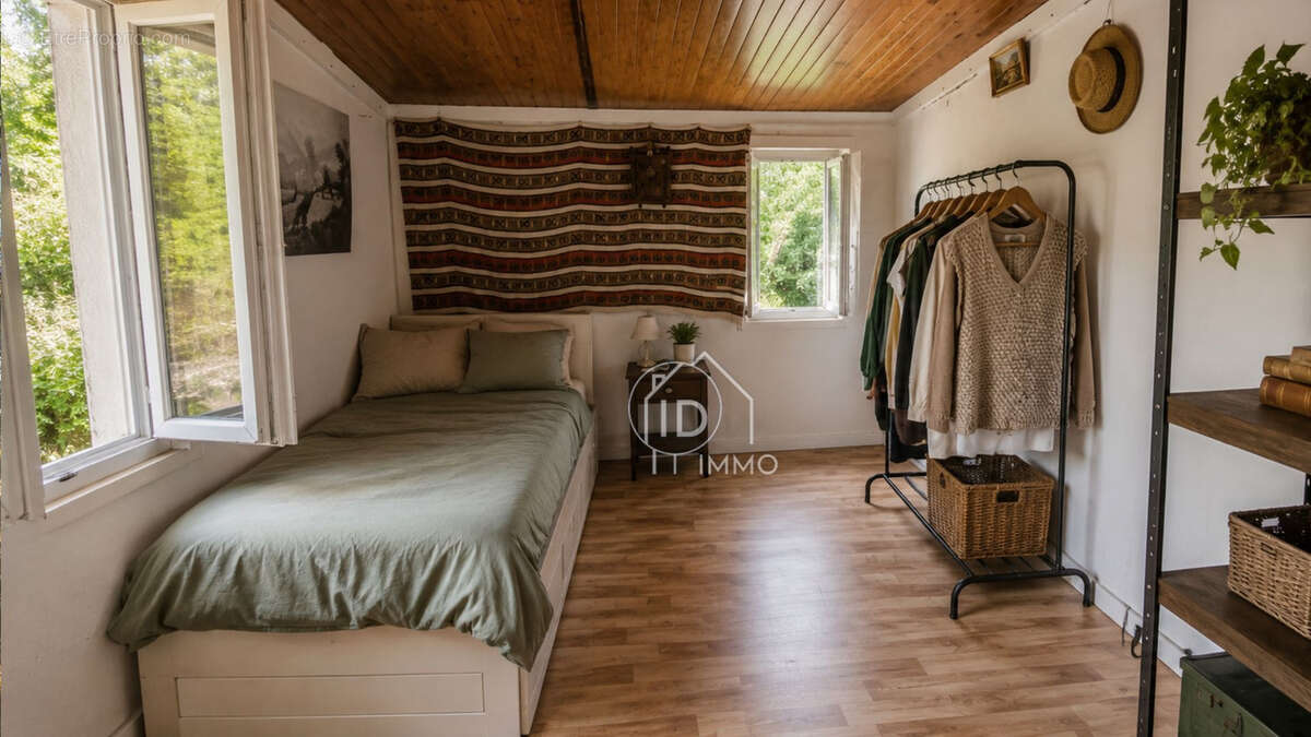 Maison avec grand terrain et dépendances - photo 3