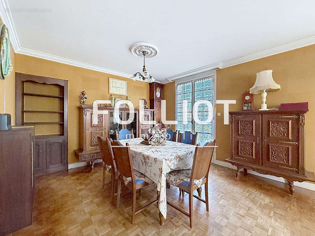 Maison à vendre à Avranches - 8 pièces, 150 m², à rafraichir - photo 3