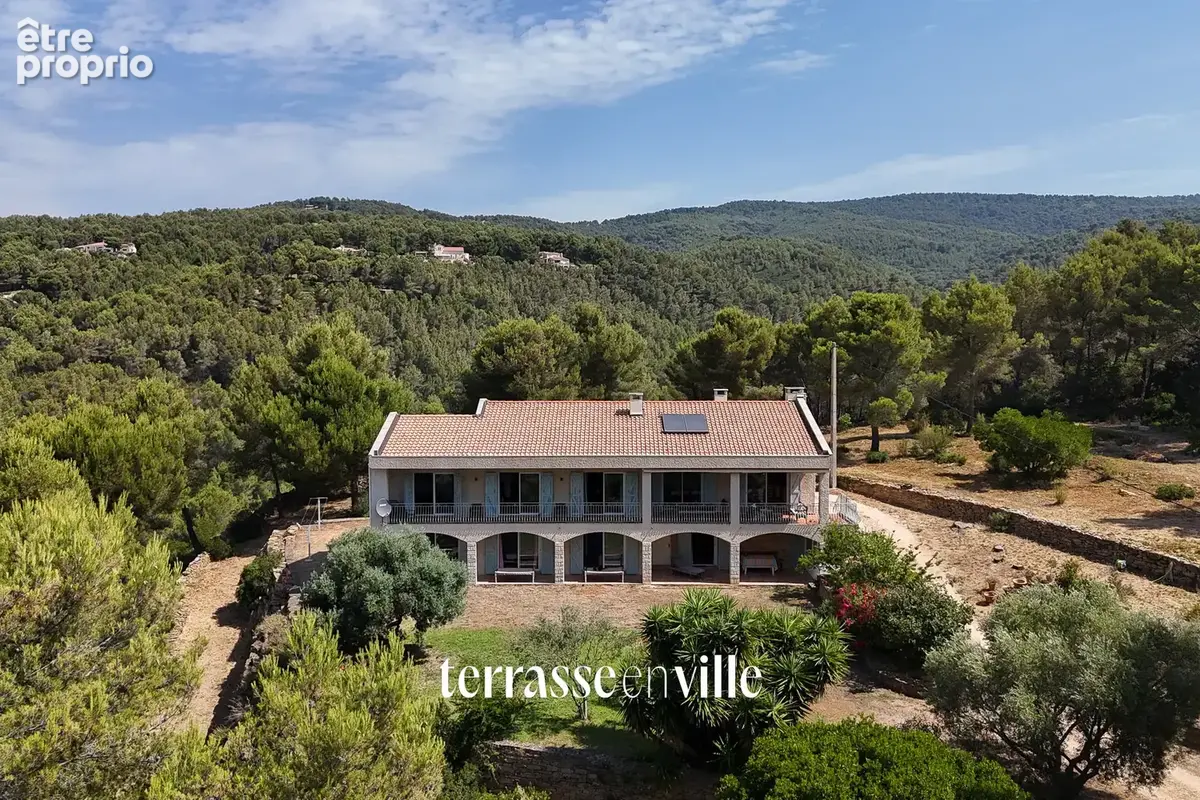 La ciotat - villa de caractere t6 - 270m2 - terrasse - parcelle 6000m2 - 1655000€ - photo 12
