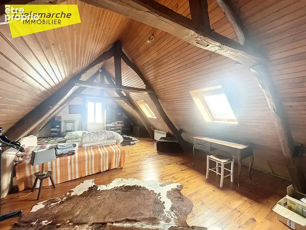 Maison + gite Lingreville  9 pièces et dépendances - photo 10
