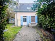 Photo 1 - Maison à SAINT-CLEMENT-DES-LEVEES