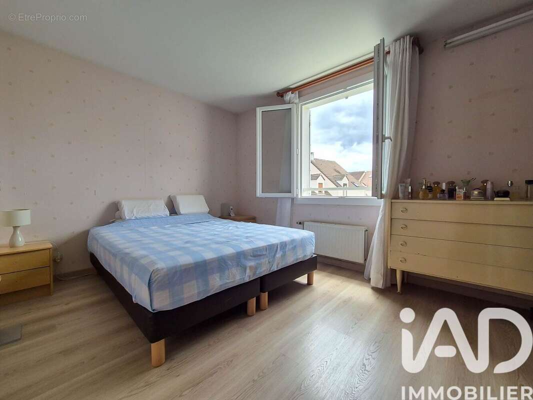 Photo 6 - Maison à VAUREAL