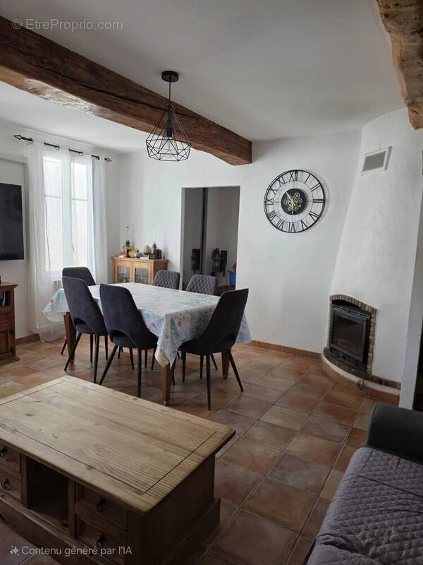 Appartement à SIX-FOURS-LES-PLAGES